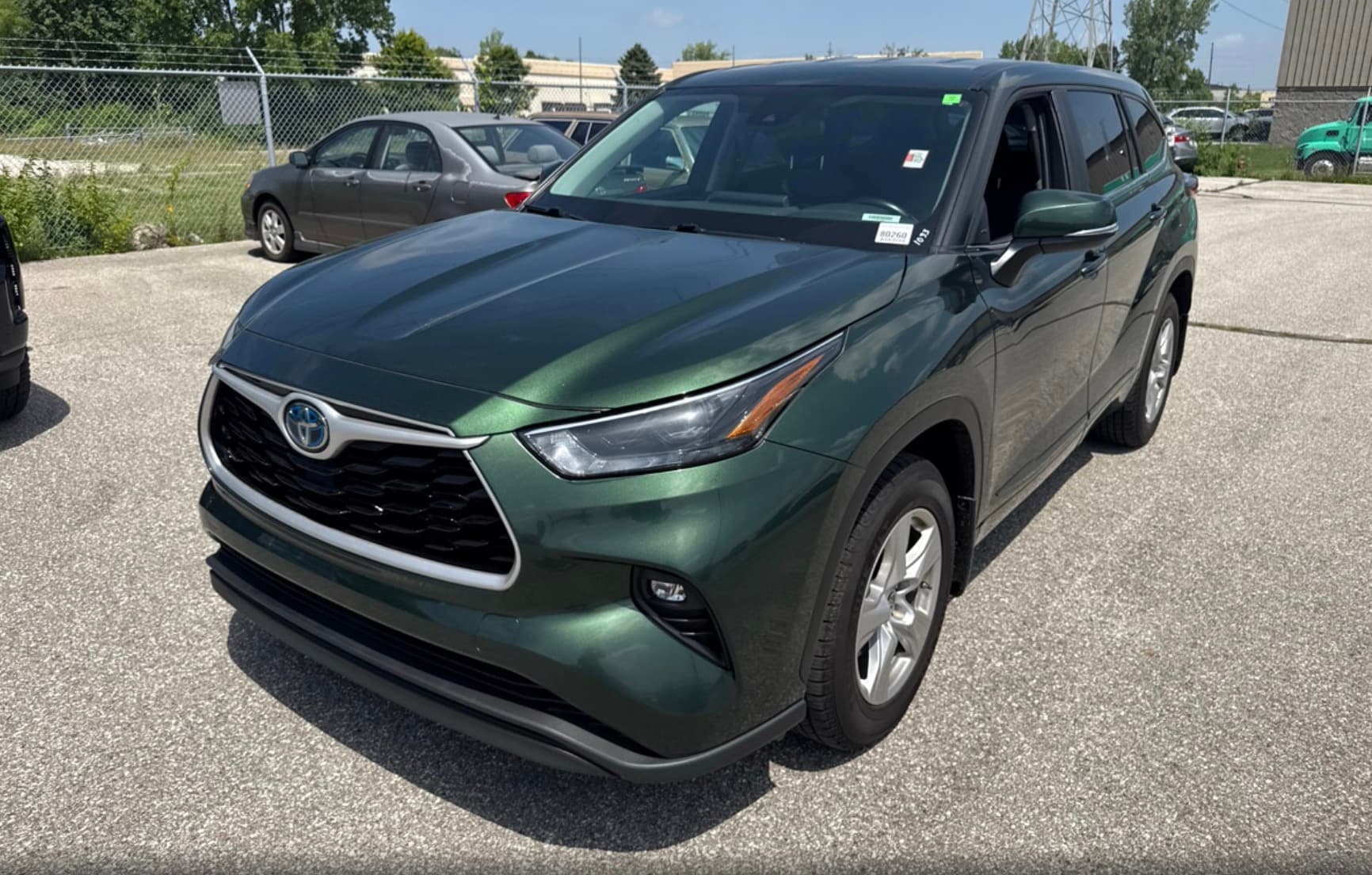 2023 TOYOTA HIGHLANDER HYBRID LE