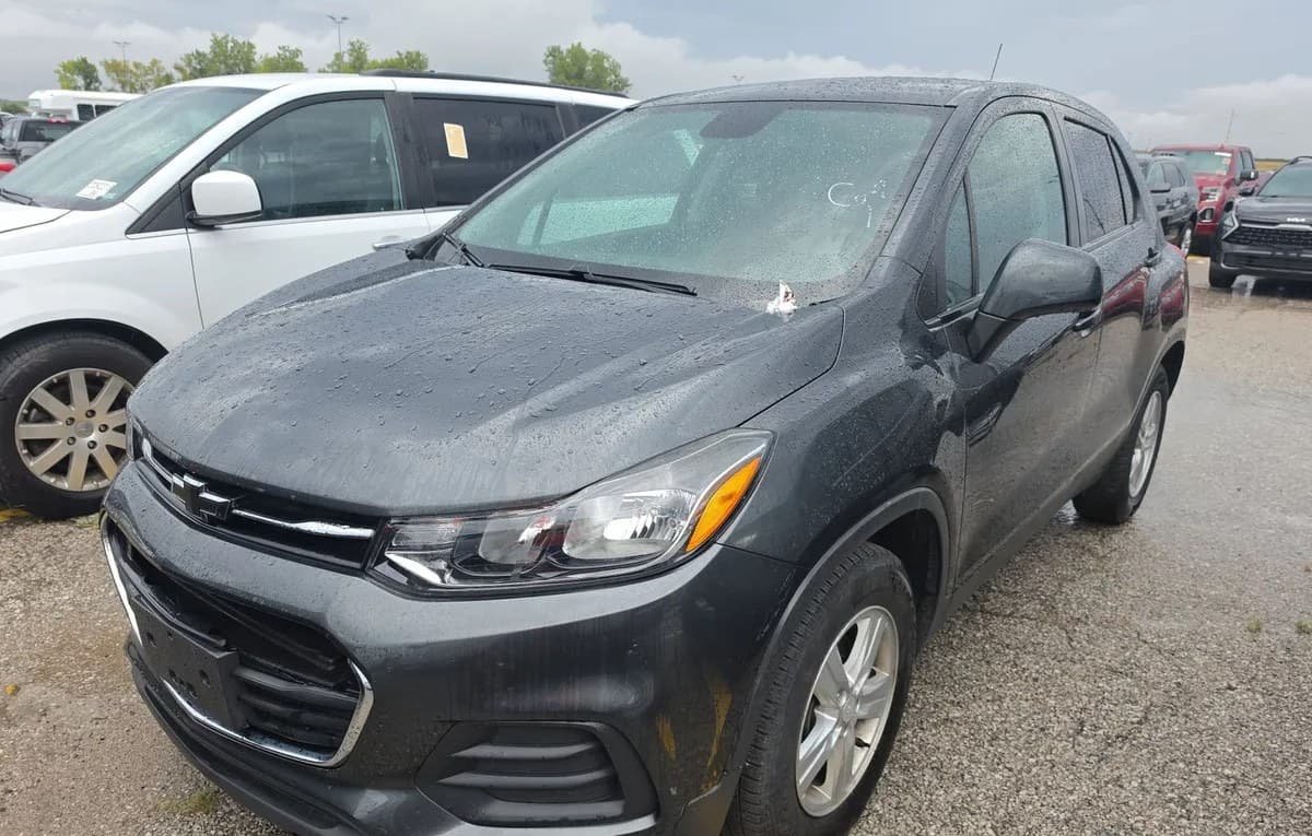 2020 CHEVROLET TRAX LS 1