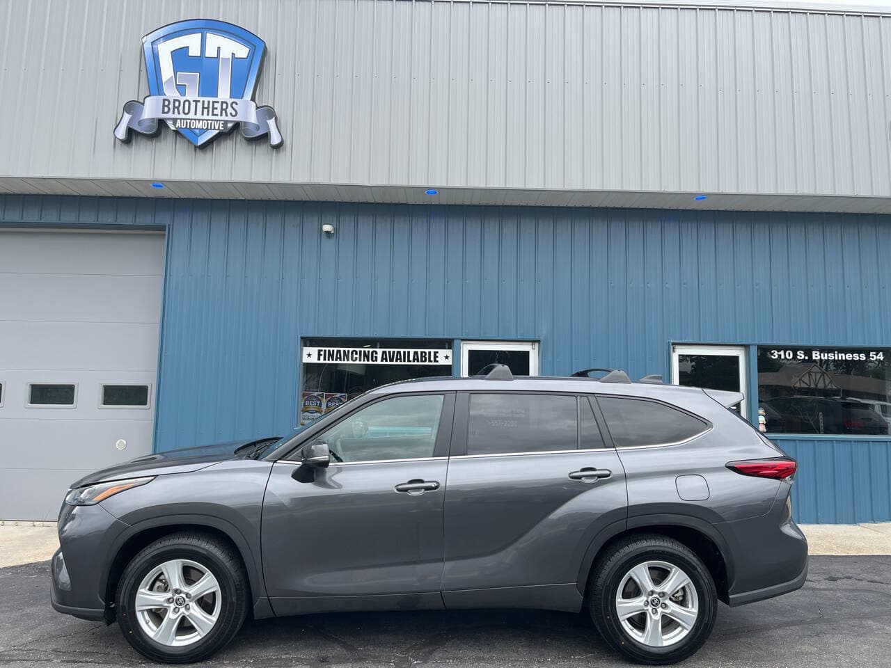 2023 TOYOTA HIGHLANDER LE