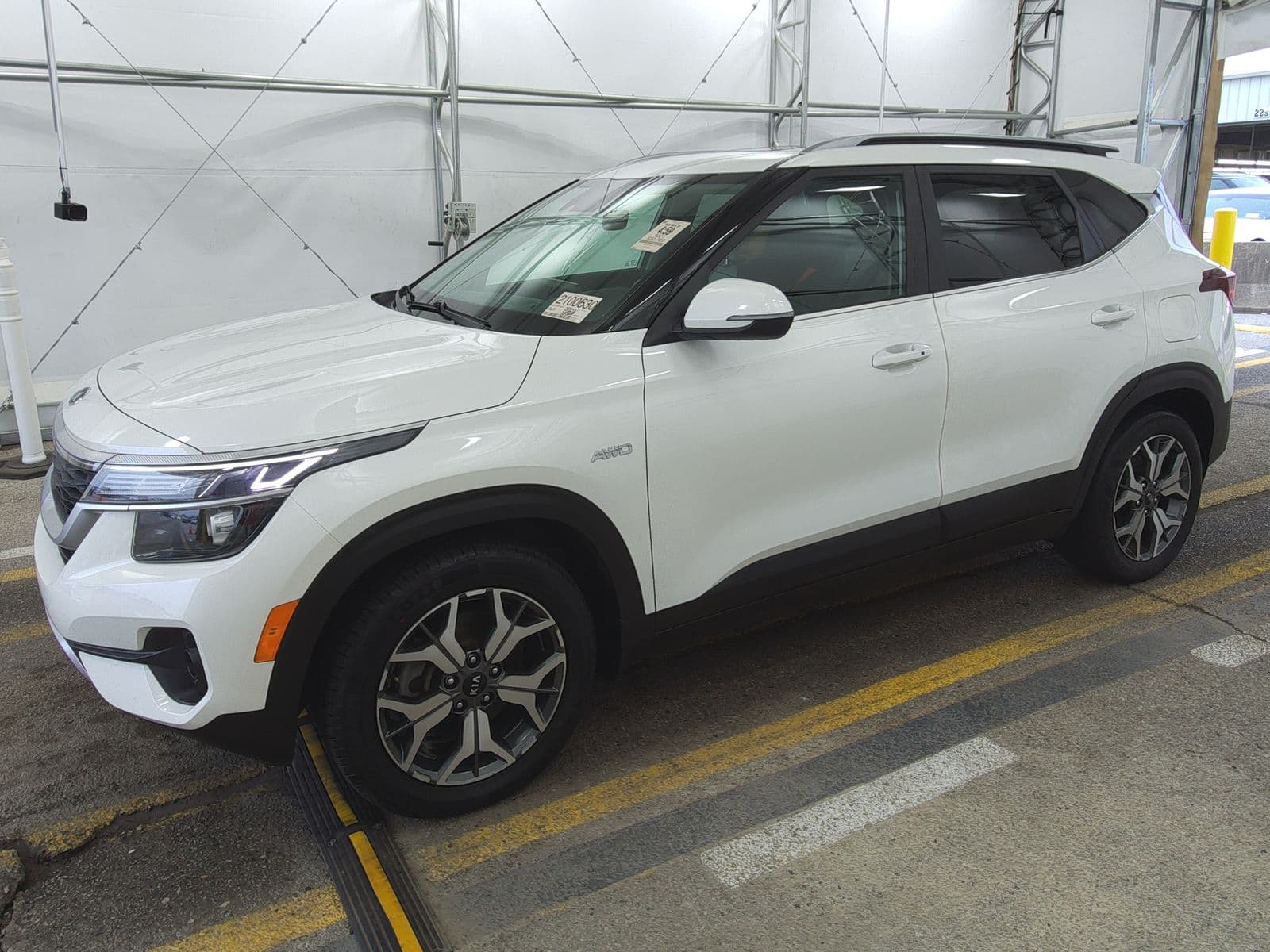 2021 KIA SELTOS EX 1