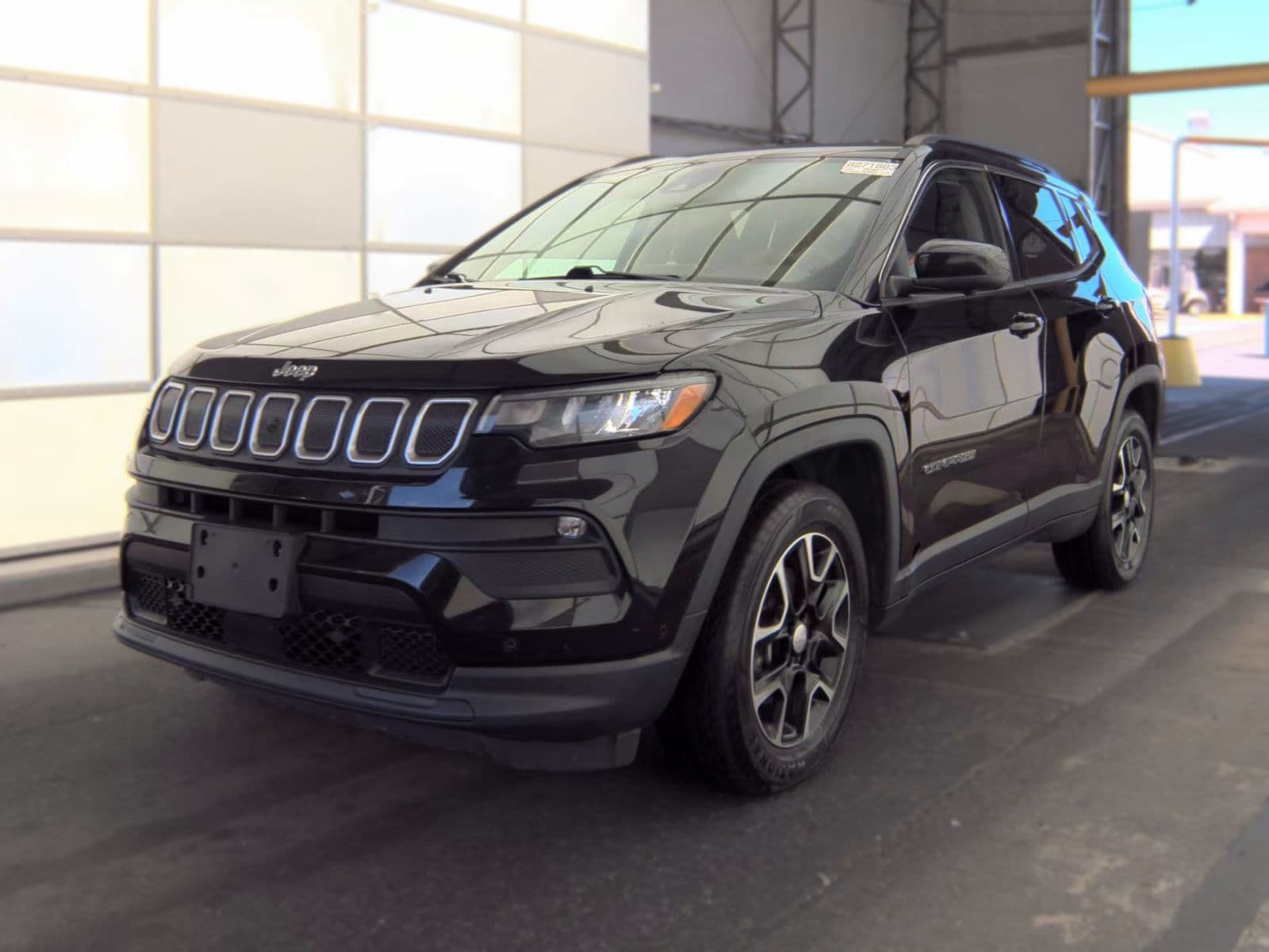 2022 JEEP COMPASS Latitude 1