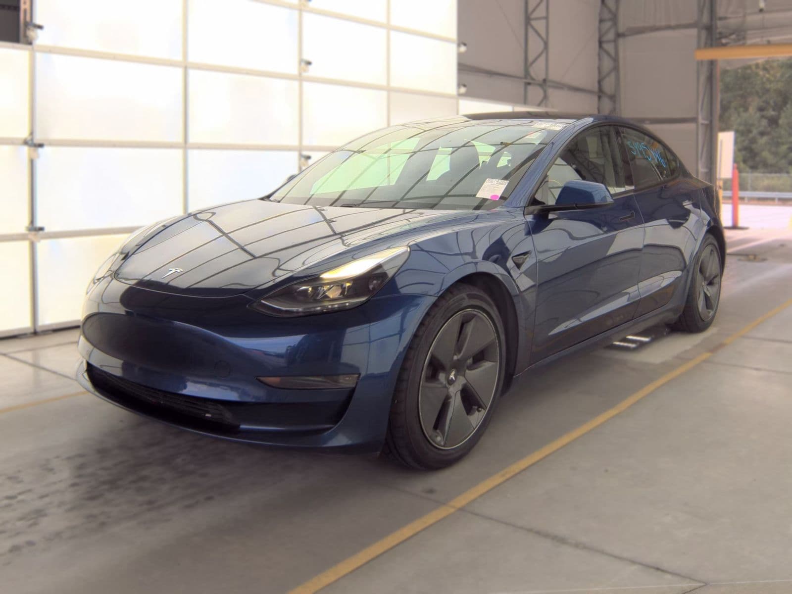2021 TESLA MODEL 3 STANDARD RANGE Plus 1