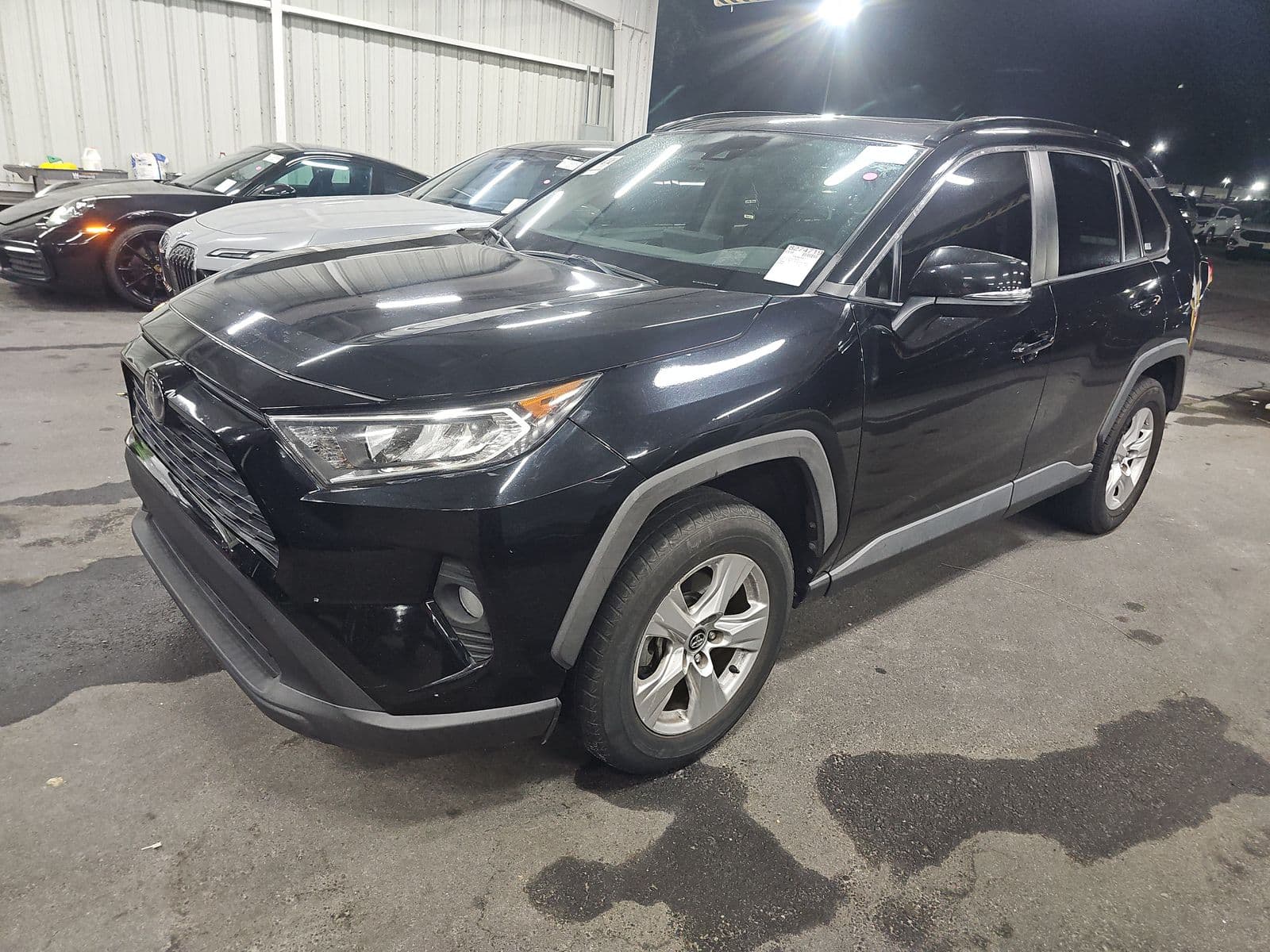 2020 TOYOTA RAV4 XLE