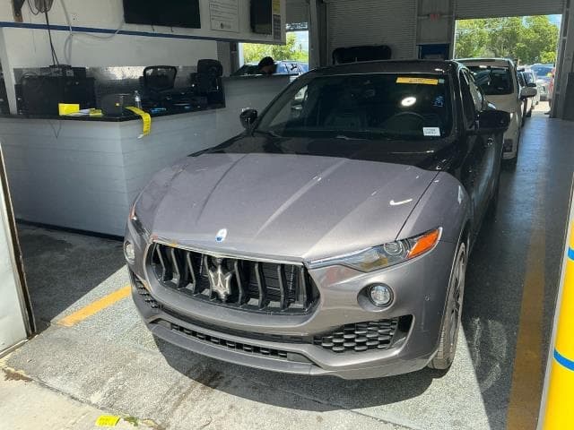2024 MASERATI LEVANTE GT Ultima