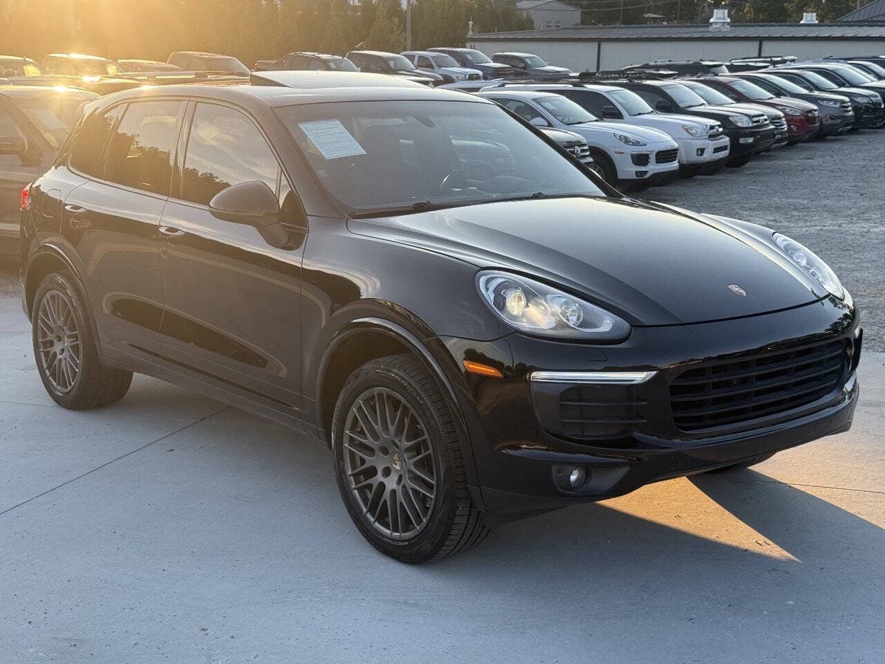 2018 PORSCHE CAYENNE PLATINUM Edition