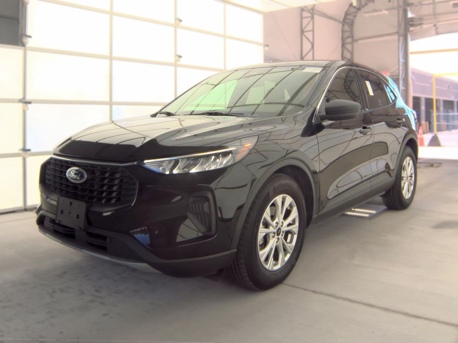 2023 FORD ESCAPE Active 1
