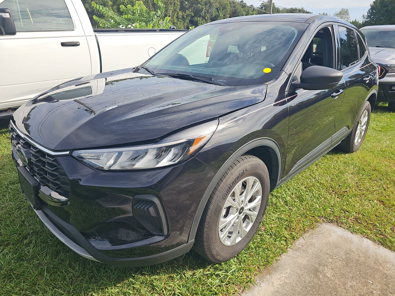 2025 FORD ESCAPE Active 1