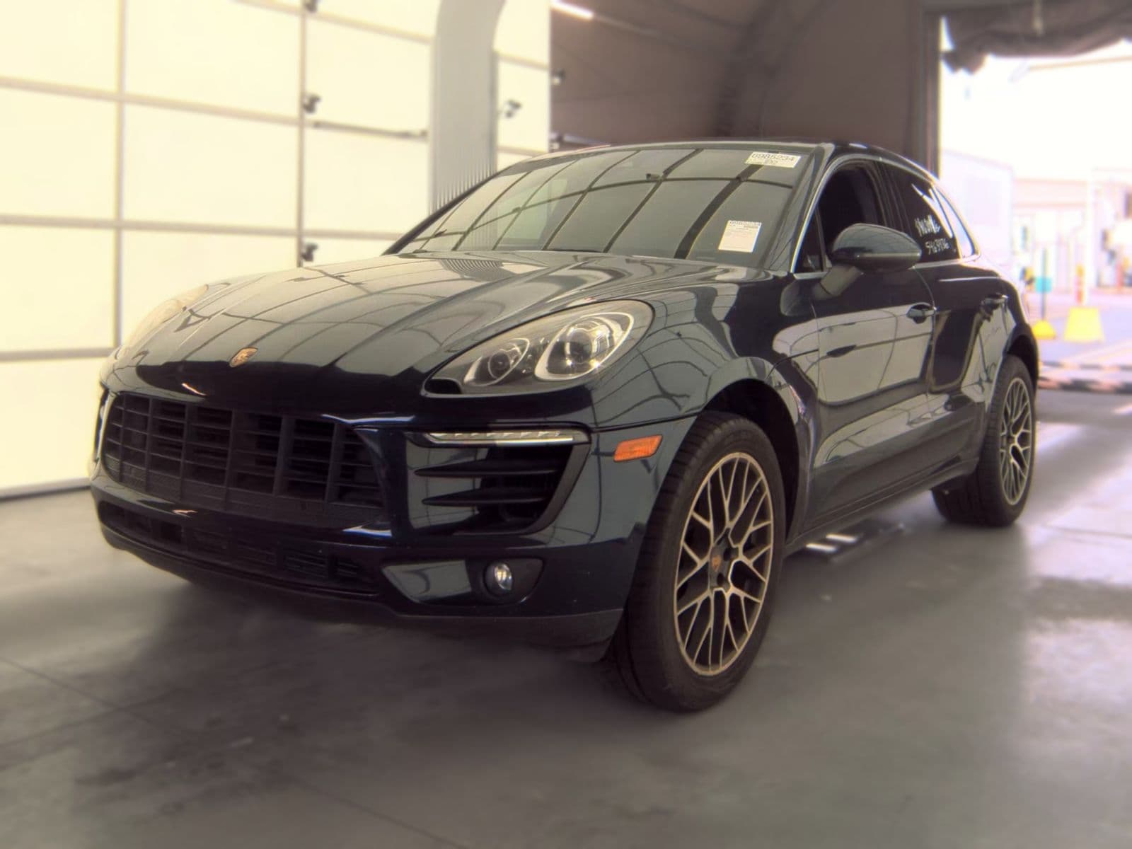 2017 PORSCHE MACAN S 1