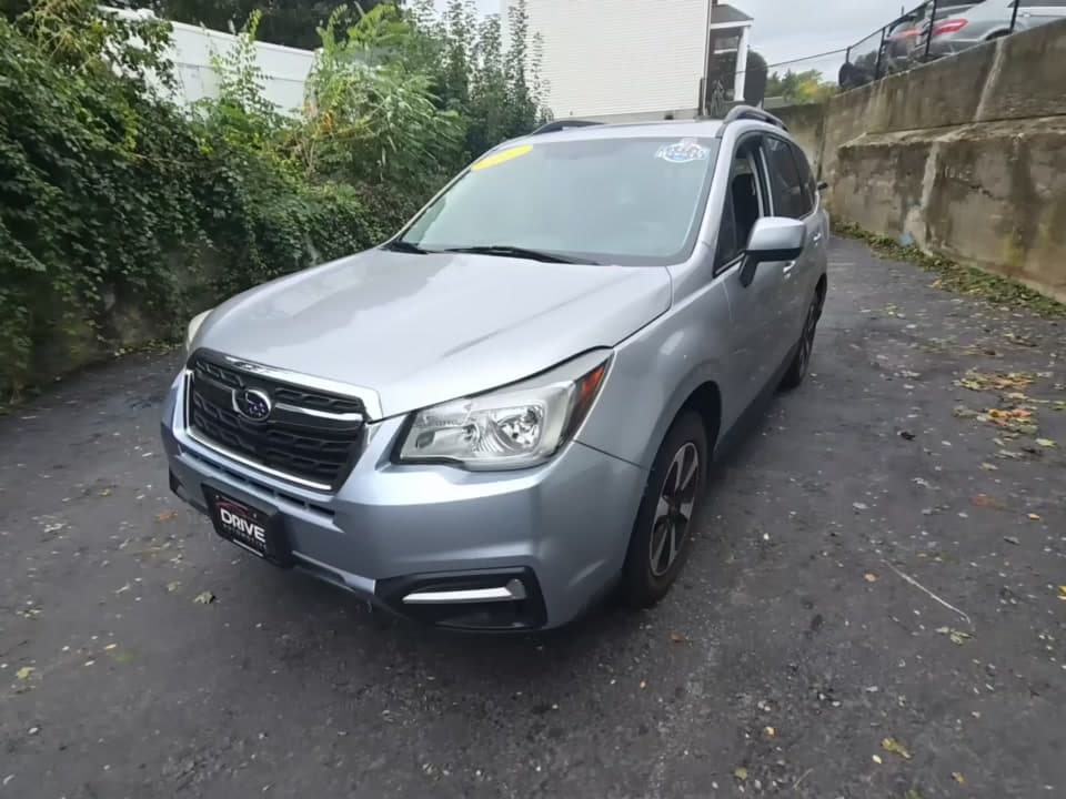 2017 SUBARU FORESTER 2.5I Premium 1