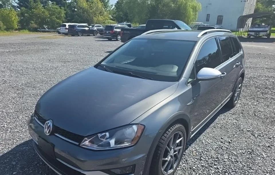 2017 VOLKSWAGEN GOLF ALLTRACK 1.8T S