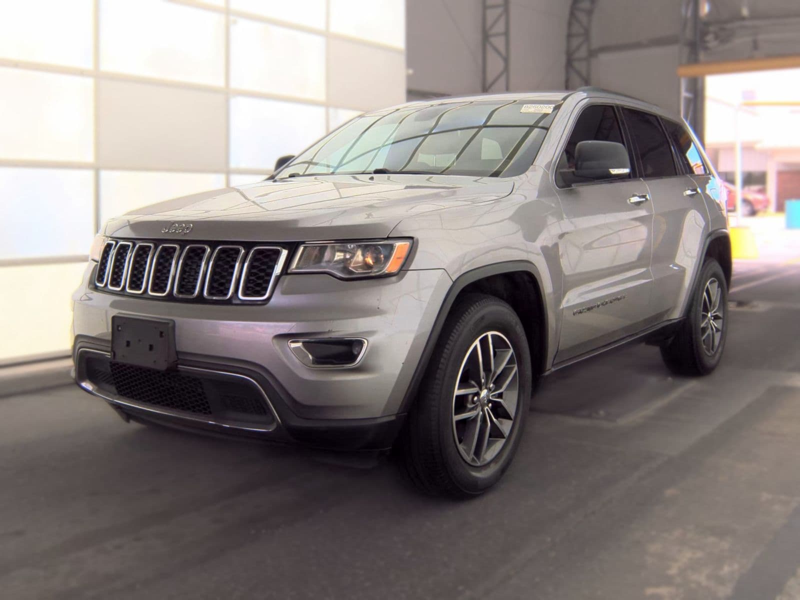 2017 JEEP GRAND CHEROKEE Limited