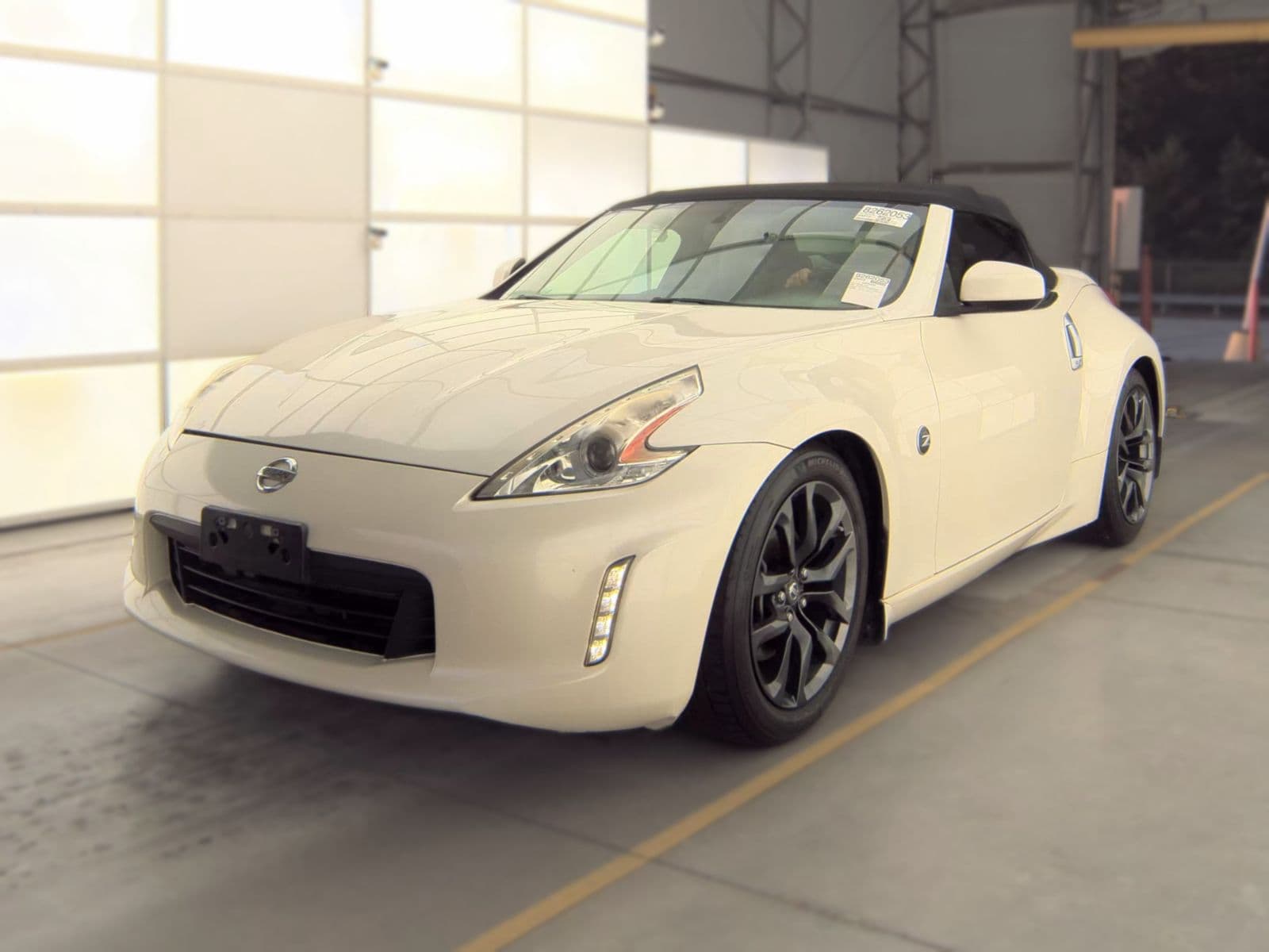 2017 NISSAN 370Z Touring