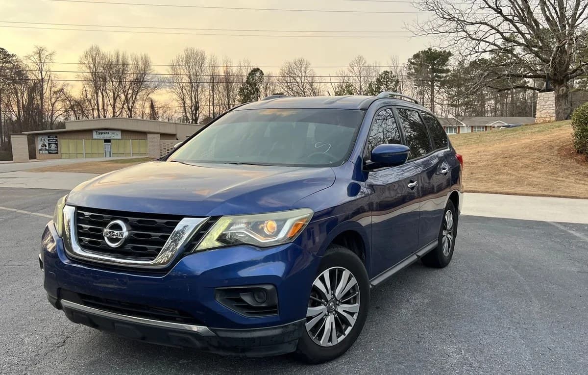 2017 NISSAN PATHFINDER S 1