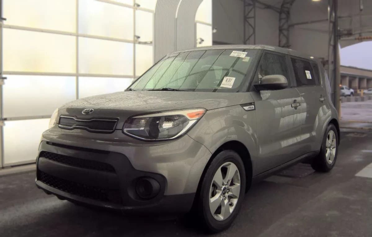 2017 KIA SOUL Base