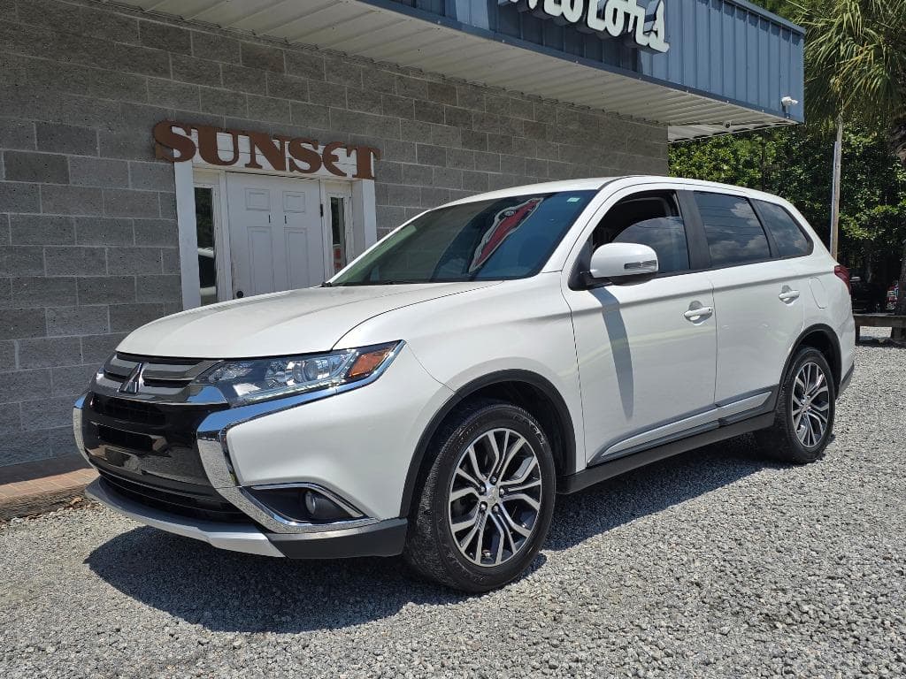 2018 MITSUBISHI OUTLANDER SE