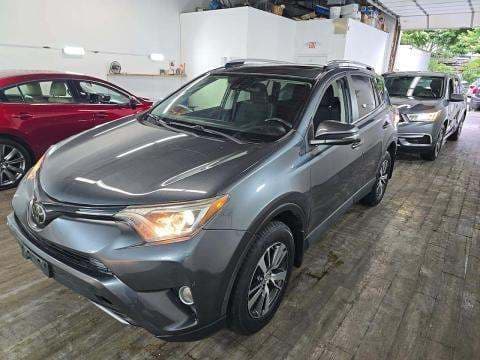 2017 TOYOTA RAV4 XLE