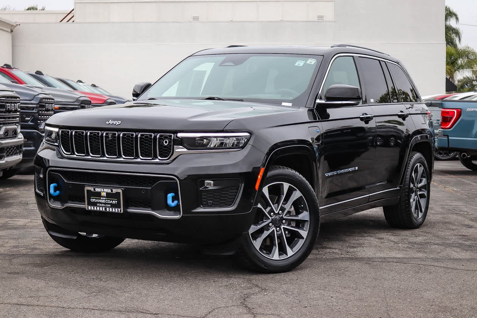 2023 JEEP GRAND CHEROKEE 4XE Overland