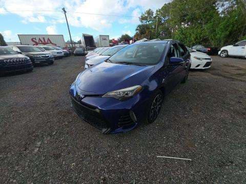 2017 TOYOTA COROLLA SE 1