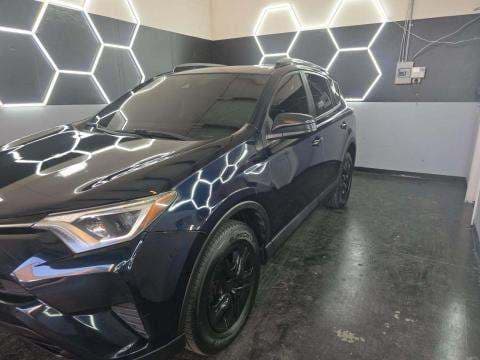 2017 TOYOTA RAV4 LE