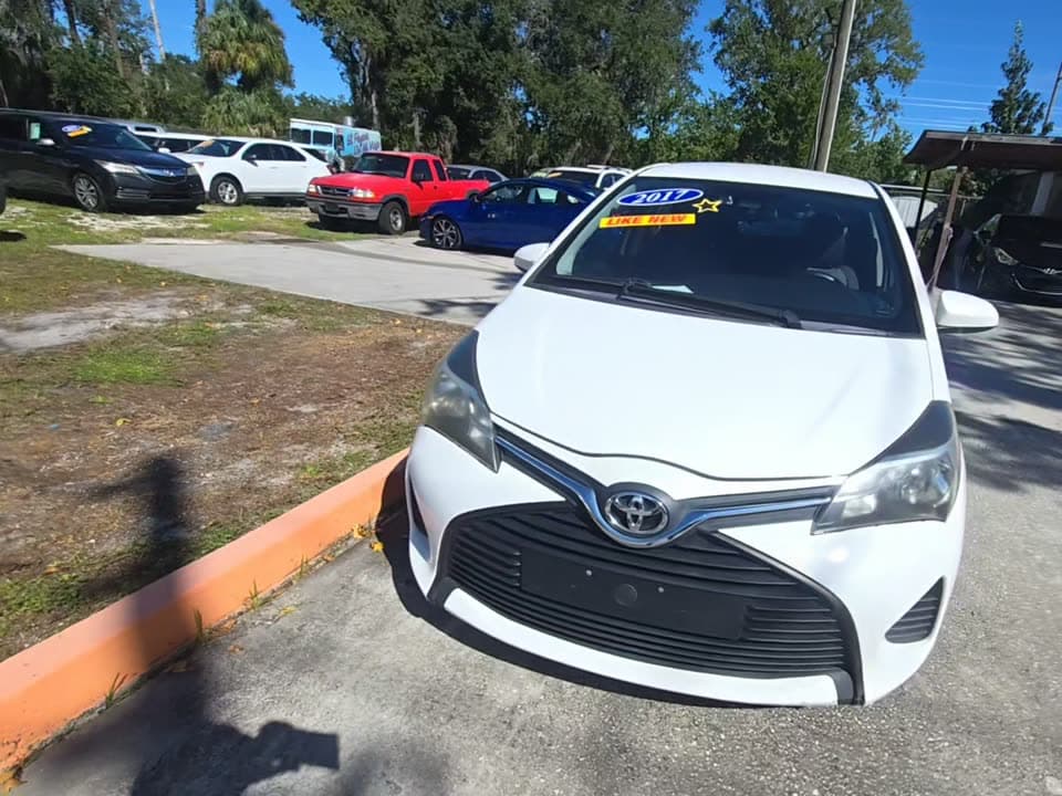 2017 TOYOTA YARIS L