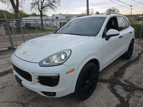 2017 PORSCHE CAYENNE PLATINUM Edition 1