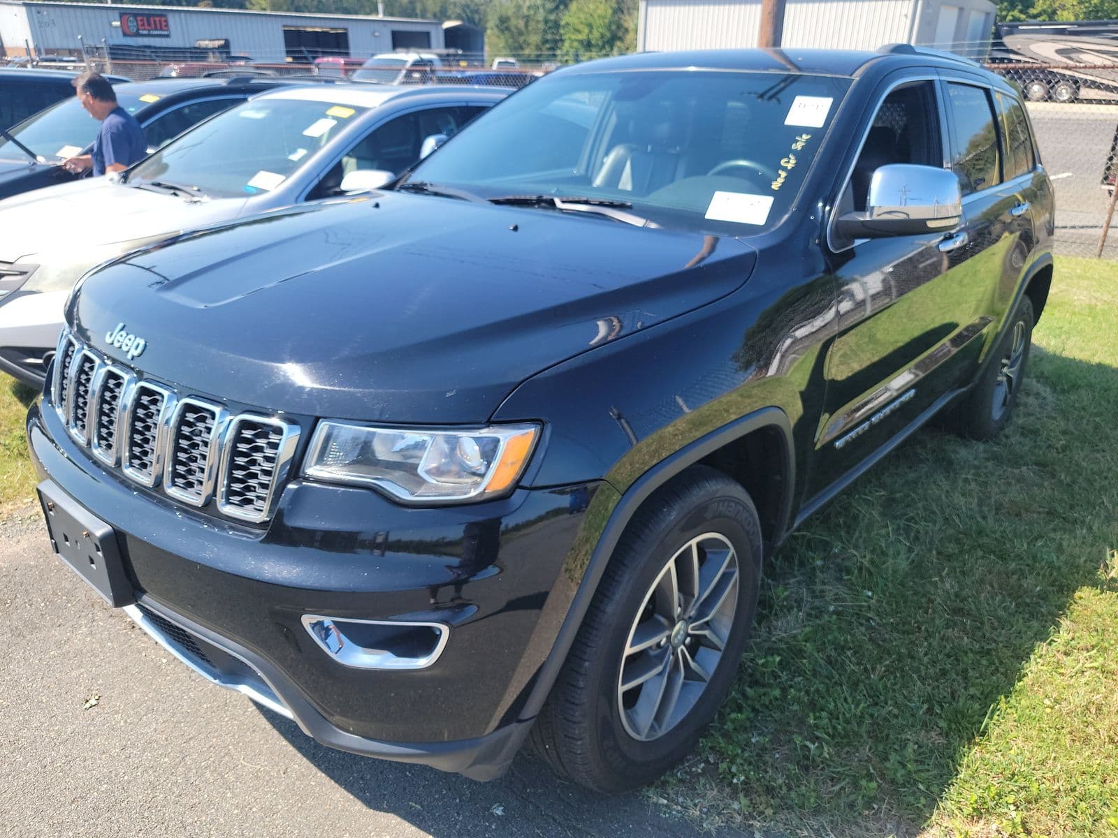 2017 JEEP GRAND CHEROKEE Limited