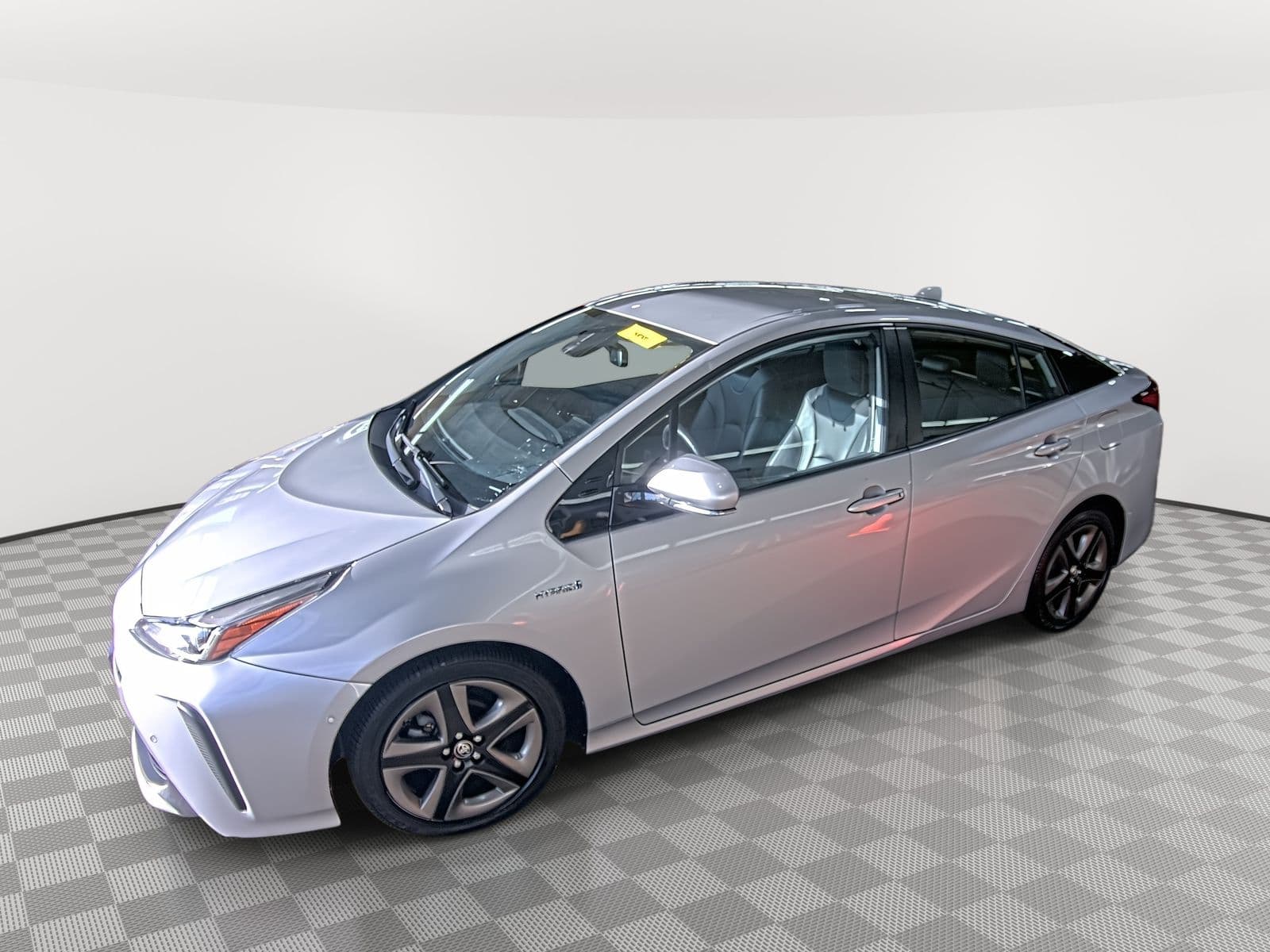 2020 TOYOTA PRIUS XLE