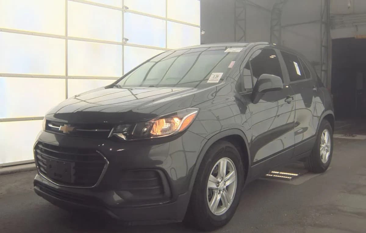 2020 CHEVROLET TRAX LS 1