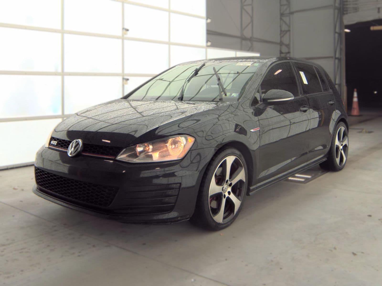 2017 VOLKSWAGEN GOLF GTI 2.0T S