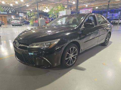 2017 TOYOTA CAMRY XSE
