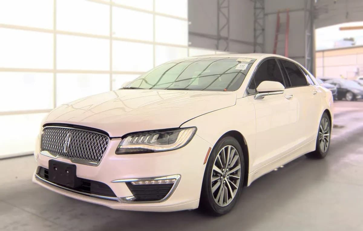 2017 LINCOLN MKZ Select 1