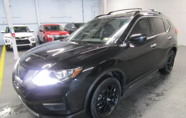 2017 NISSAN ROGUE SV 1