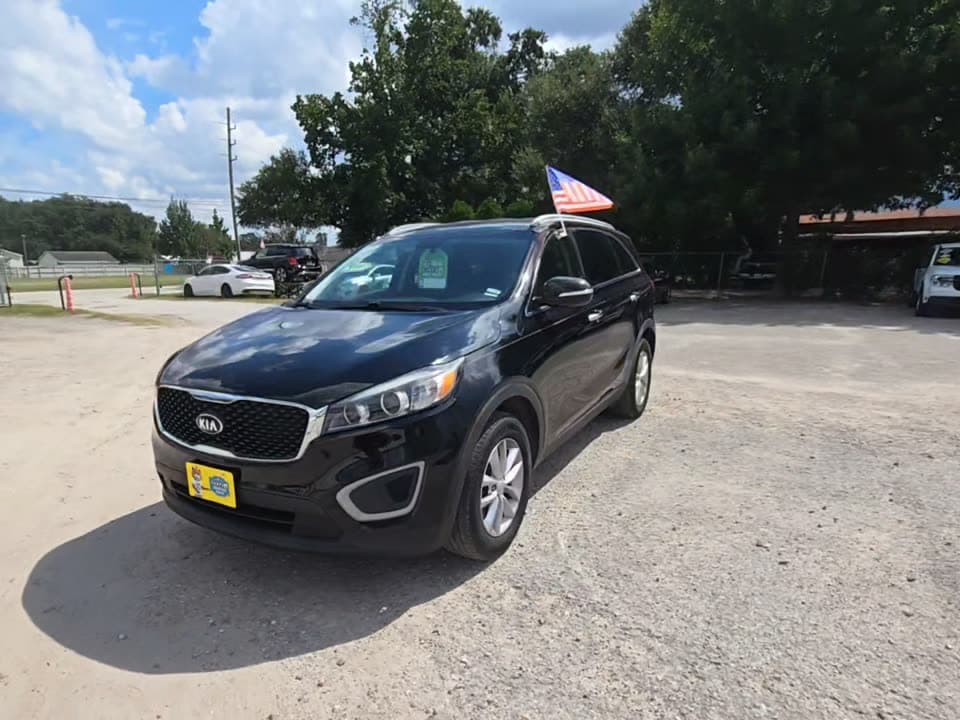 2017 KIA SORENTO LX 1
