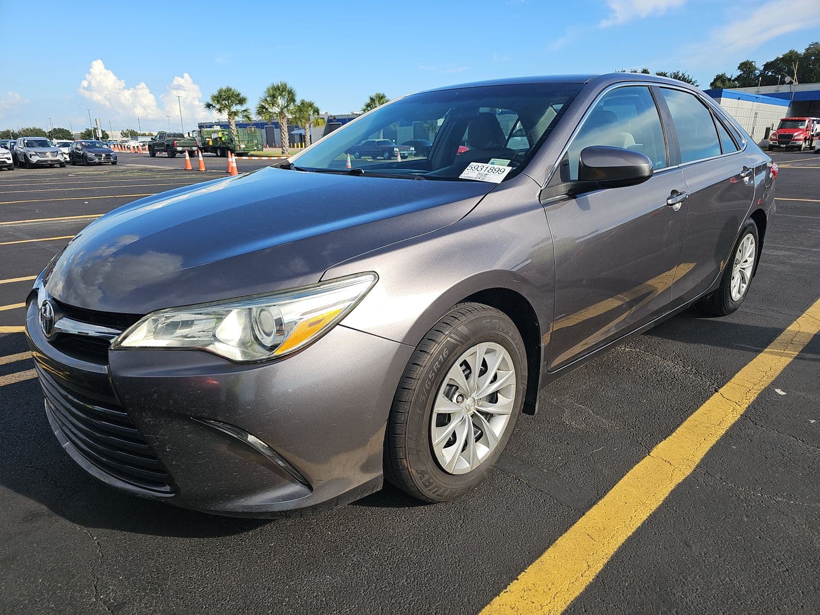 2017 TOYOTA CAMRY LE