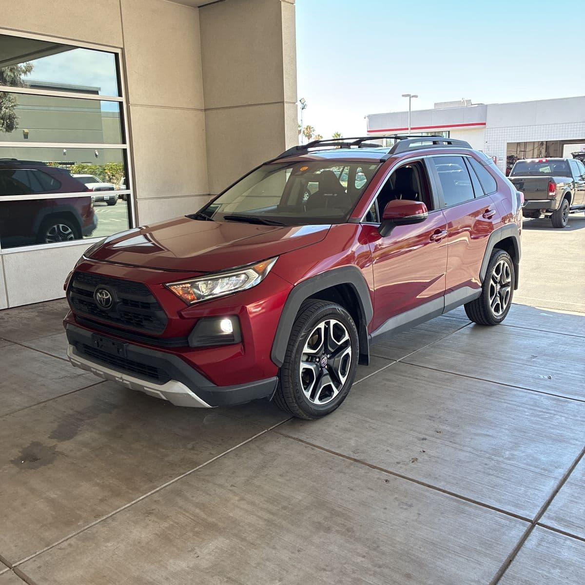 2019 TOYOTA RAV4 Adventure