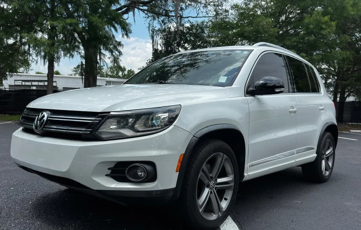 2017 VOLKSWAGEN TIGUAN 2.0T Sport