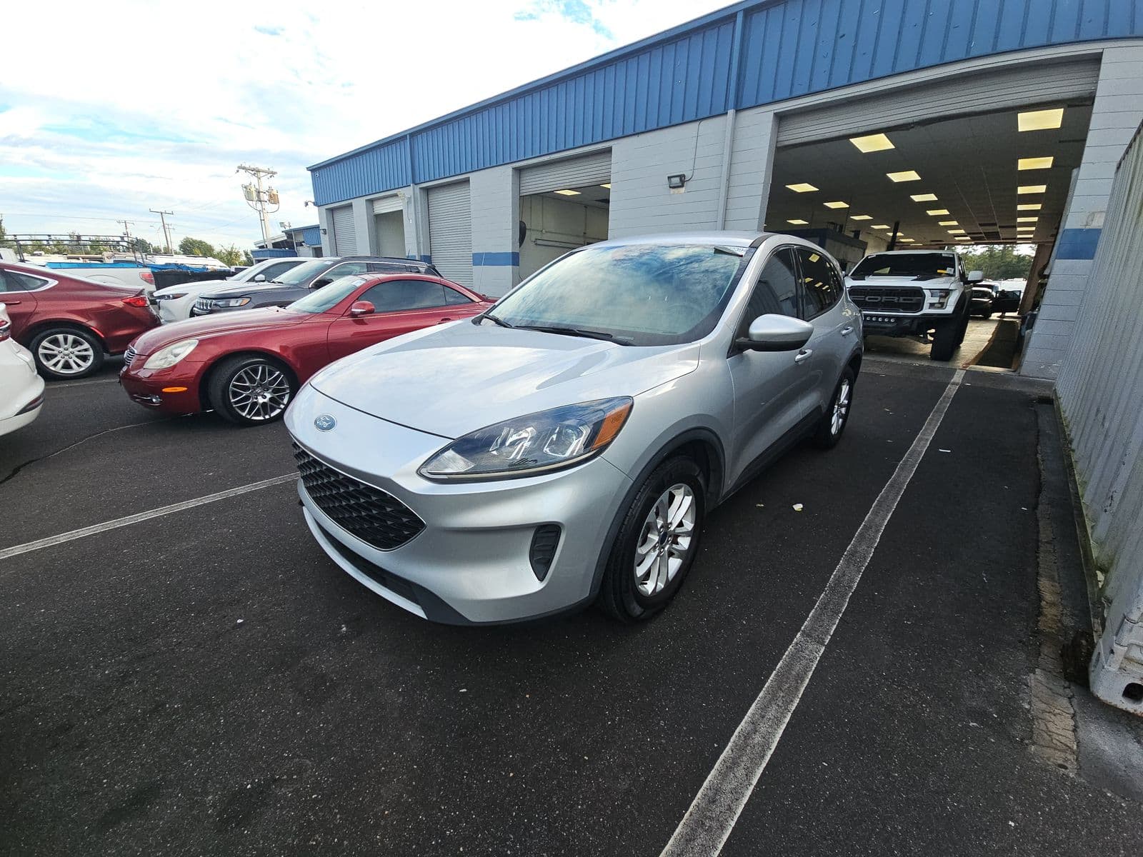 2020 FORD ESCAPE SE 1