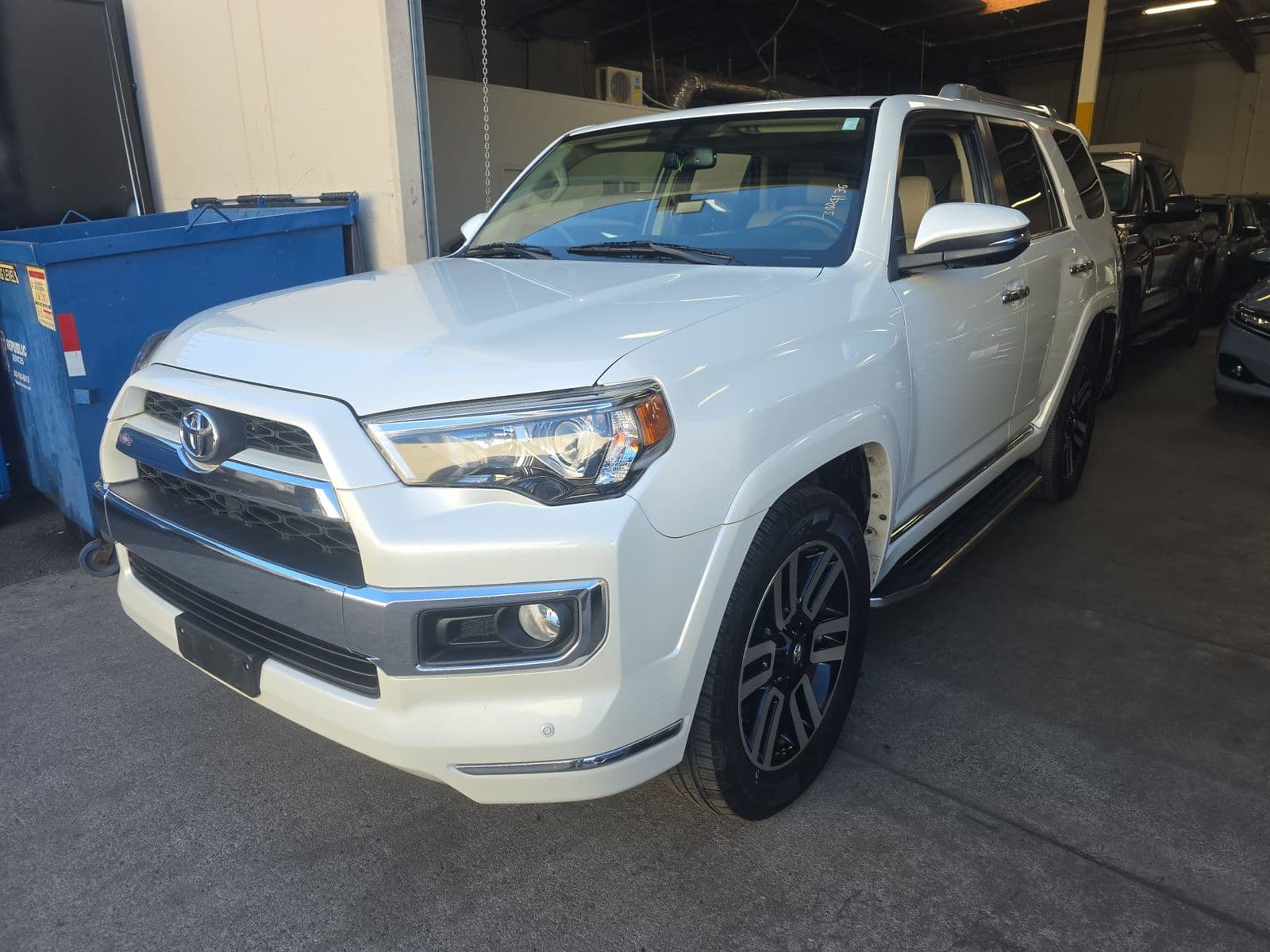 2017 TOYOTA 4RUNNER Limited