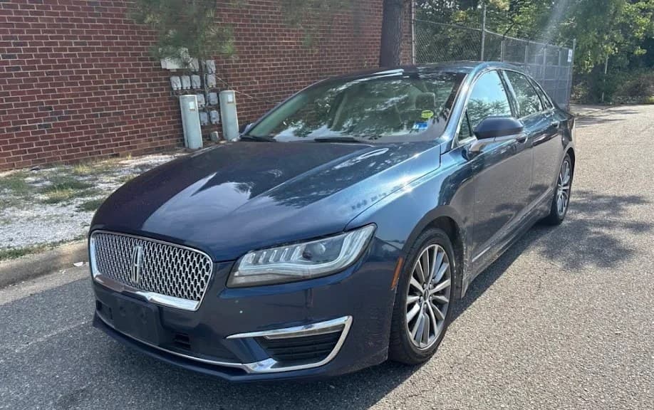 2017 LINCOLN MKZ Premiere