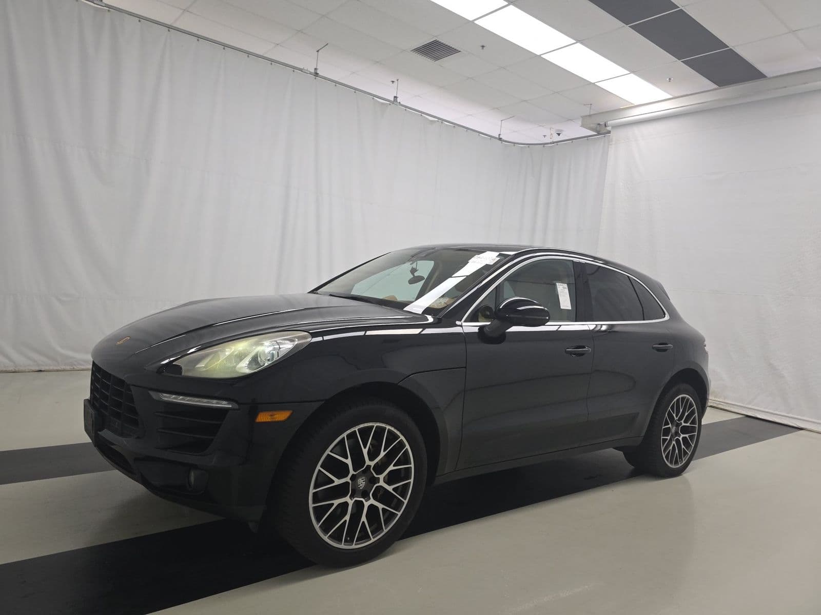 2017 PORSCHE MACAN S 1
