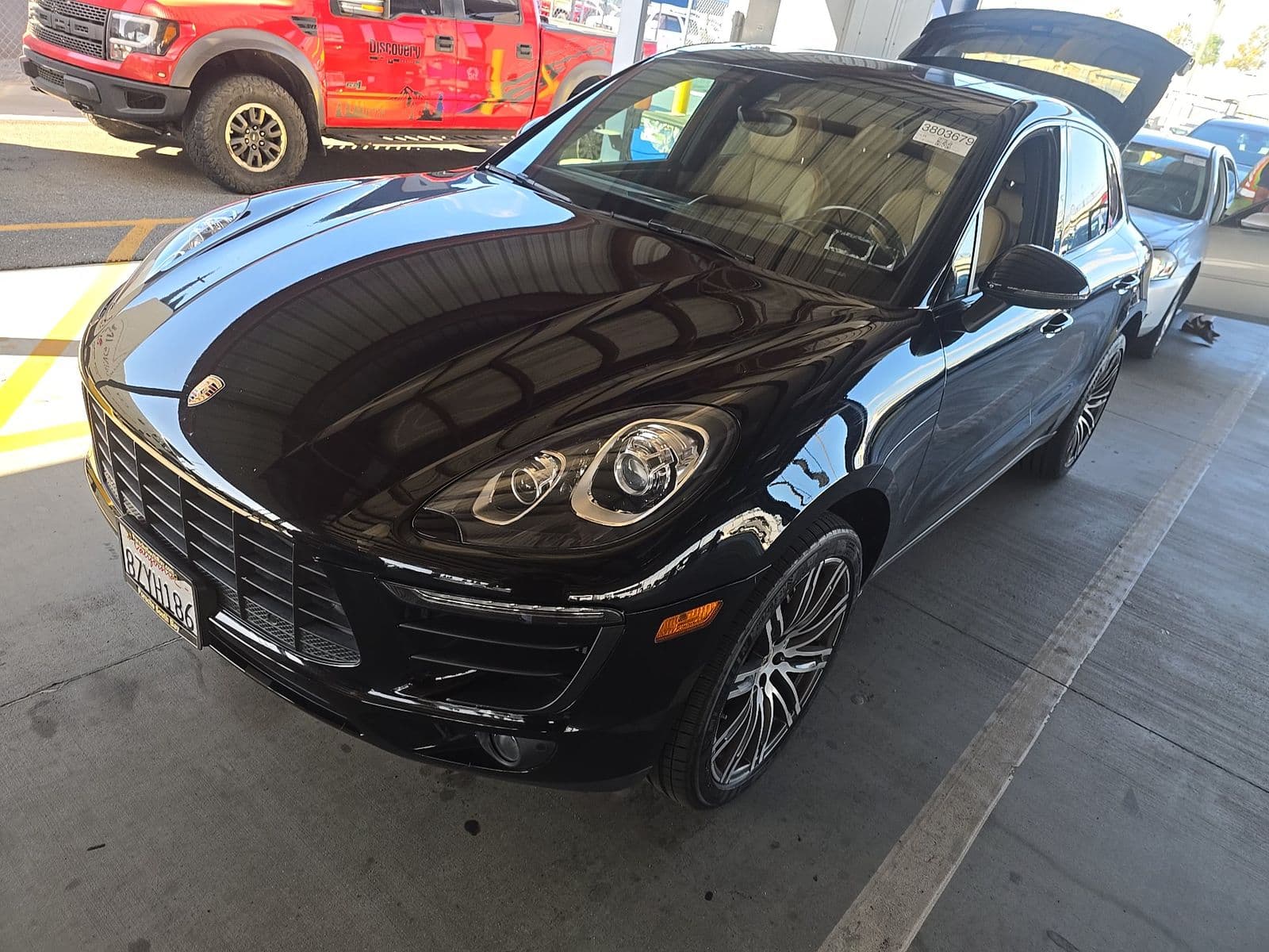 2017 PORSCHE MACAN S 1