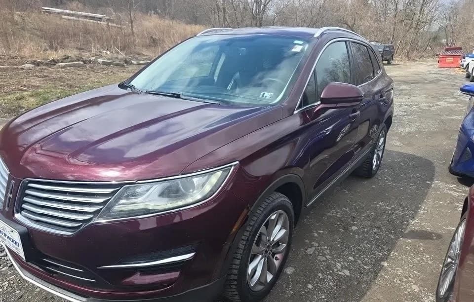 2017 LINCOLN MKC Select 1