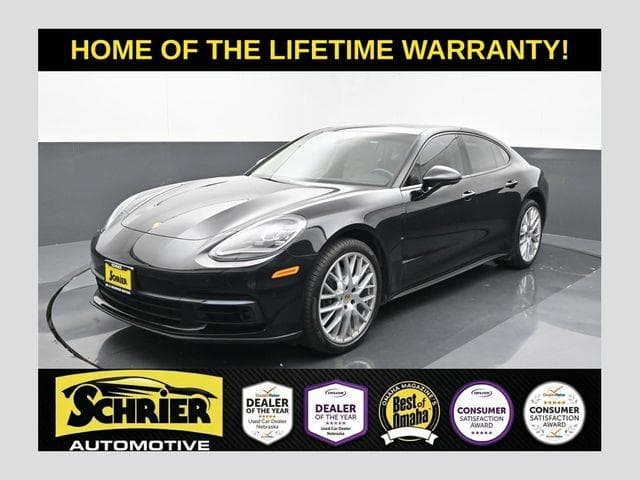 2017 PORSCHE PANAMERA 4