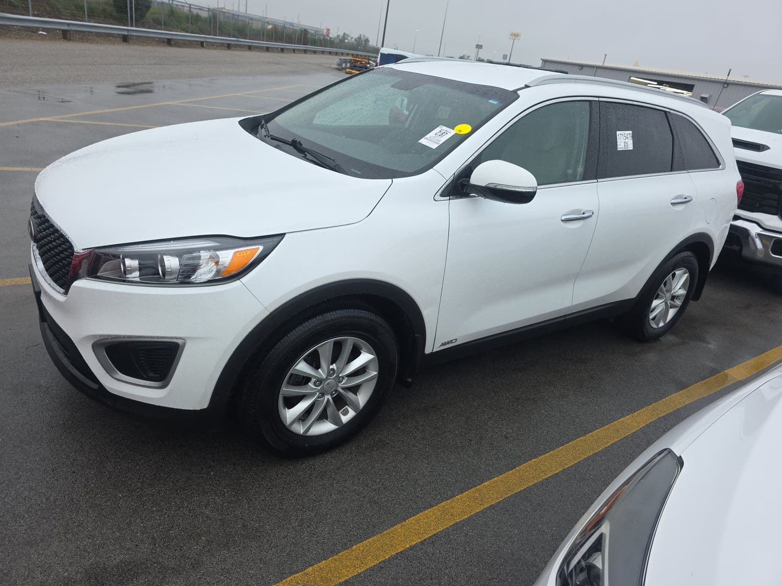 2017 KIA SORENTO LX