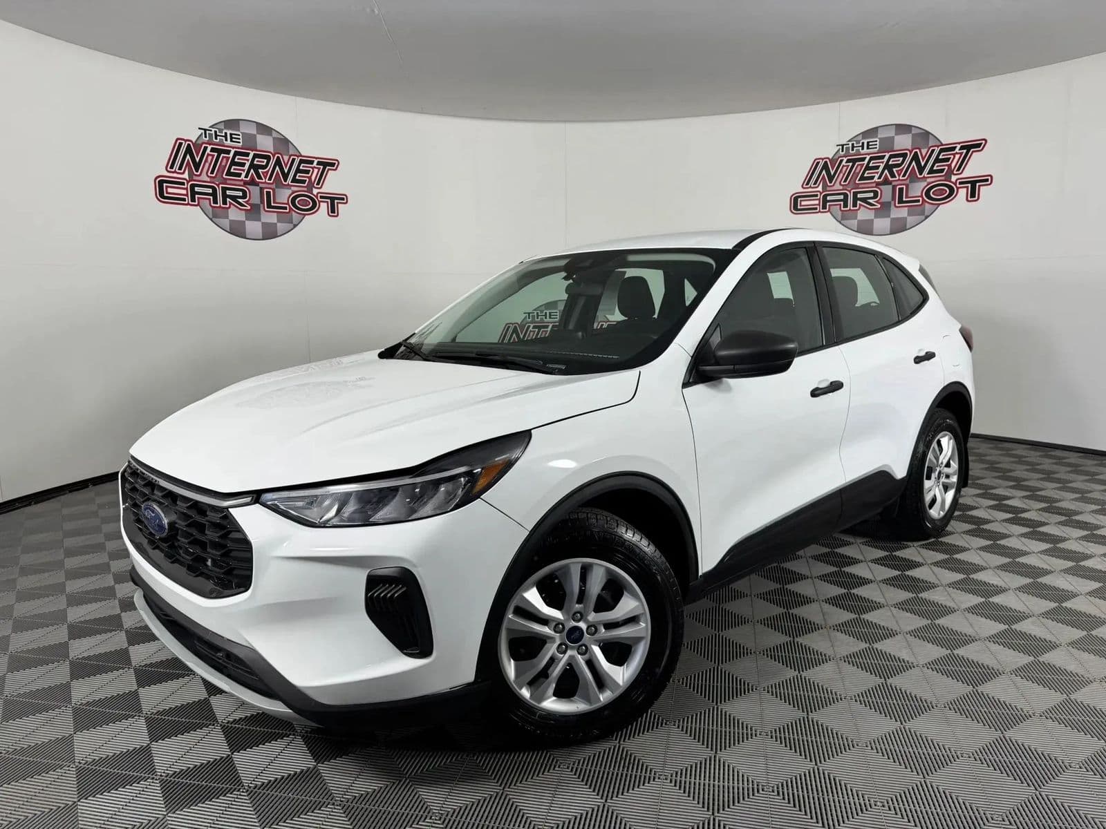 2023 FORD ESCAPE Base 1