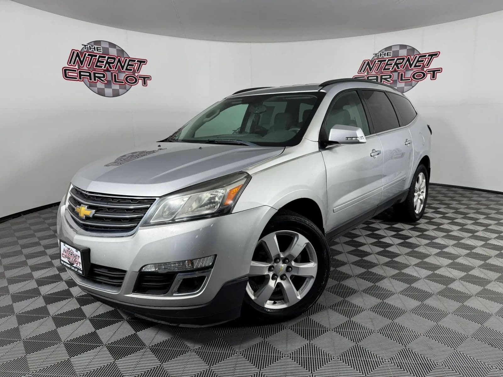 2017 CHEVROLET TRAVERSE LT