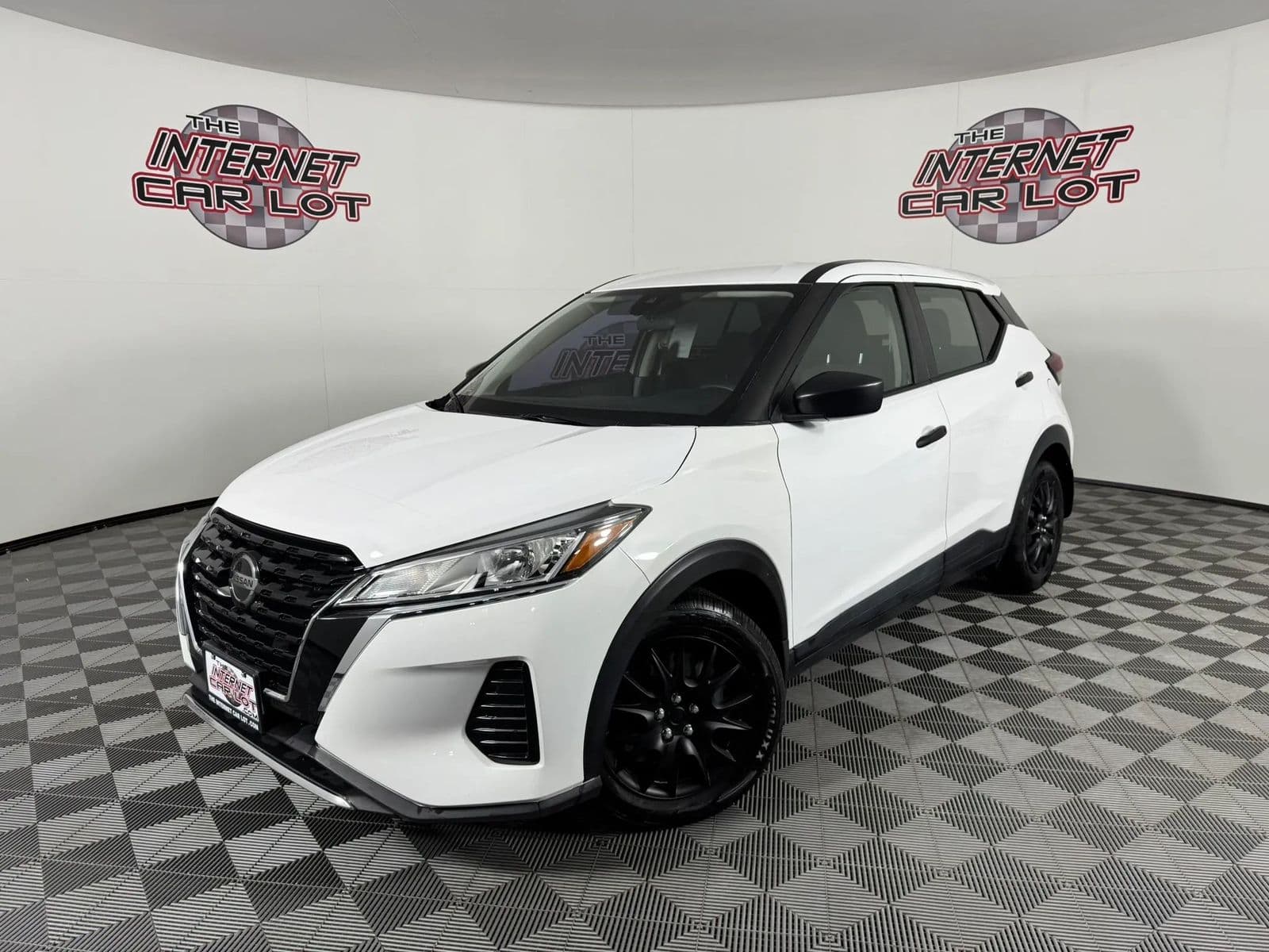 2021 NISSAN KICKS S 1