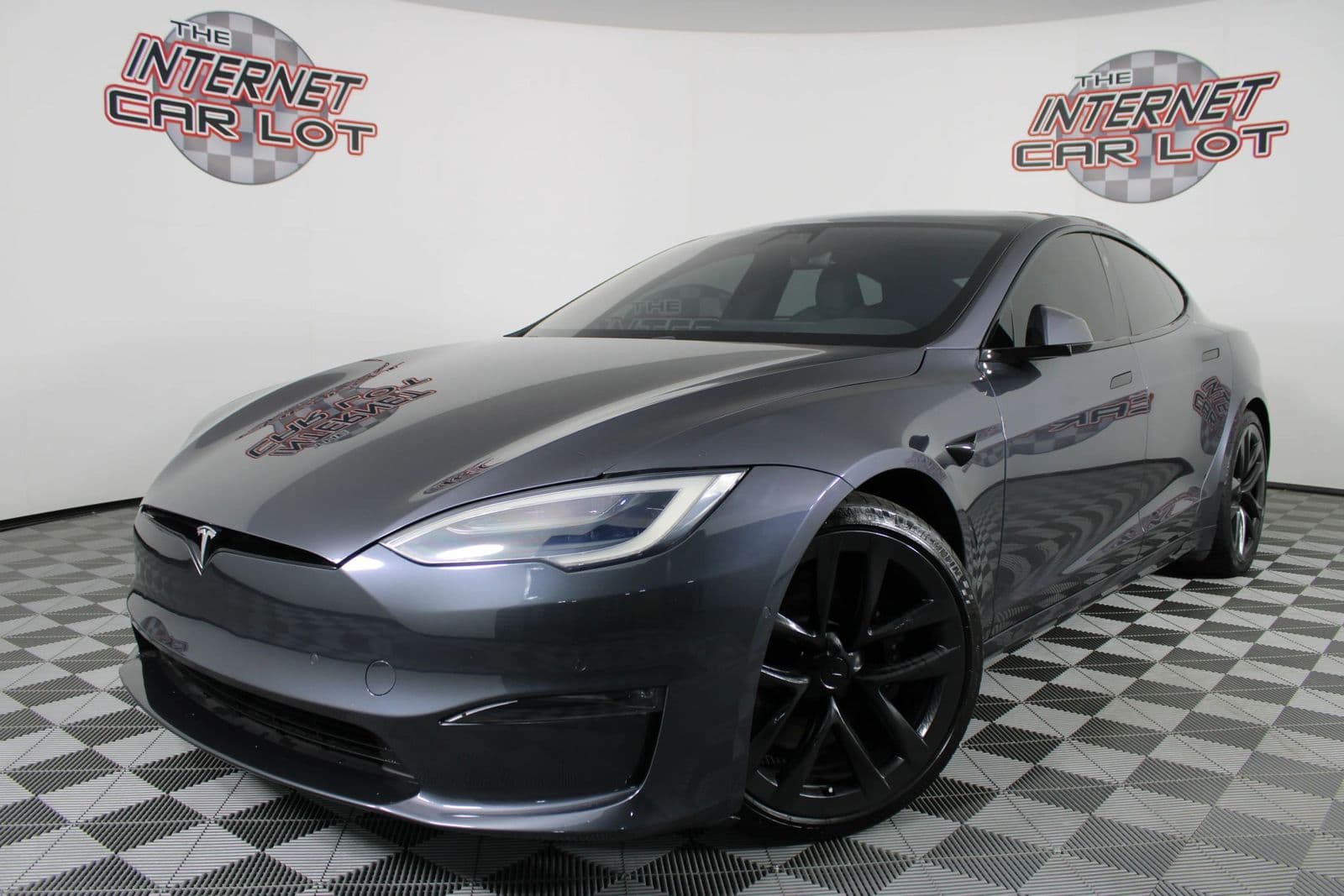 2021 TESLA MODEL S Plaid