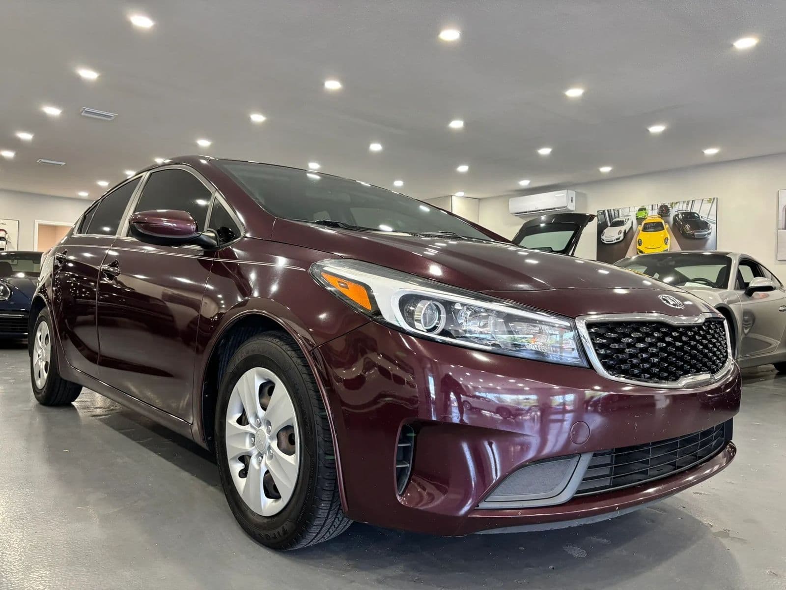 2017 KIA FORTE LX