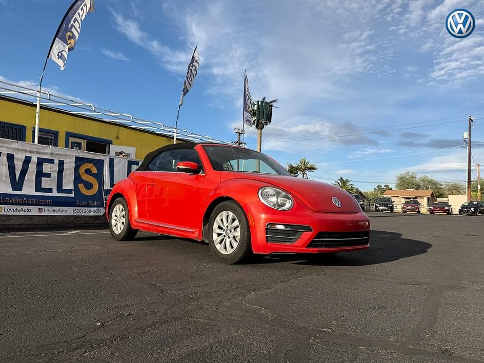 2017 VOLKSWAGEN BEETLE Classic 1